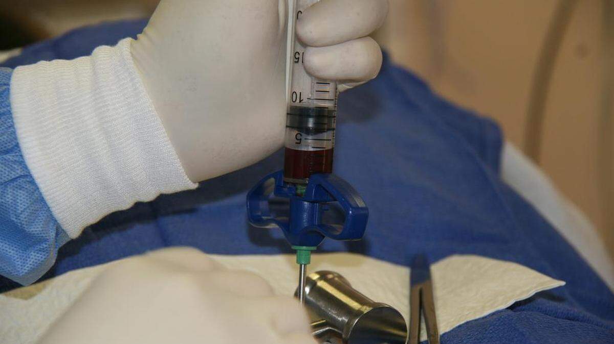 Cada vez vemos más pacientes que buscan una solución no quirúrgica para sus problemas de dolor.