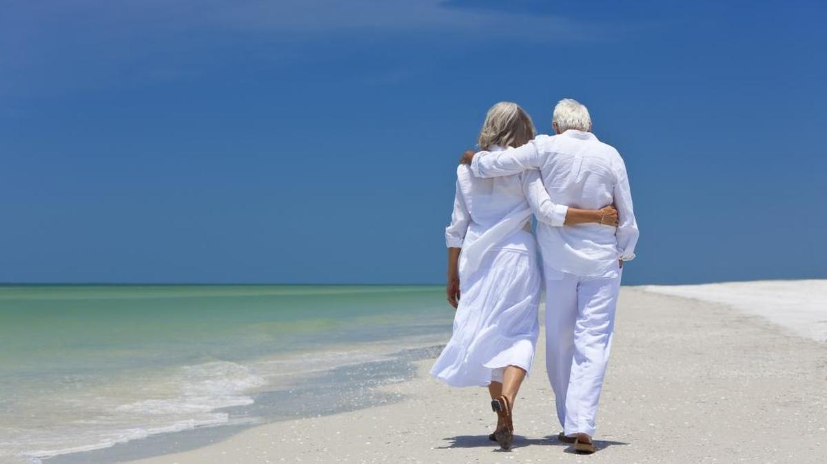 En general, la prevalencia de la actividad sexual disminuye con la edad, especialmente en las mujeres.