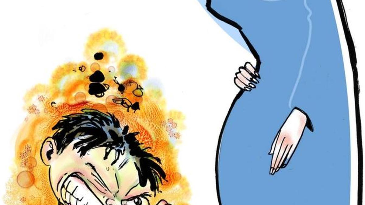 
‘El niño tenía un berrinche y la madre trataba de calmarlo’. 
