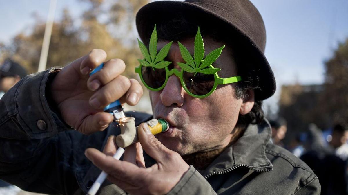 Una menor prevalencia de obesidad se relacionó con una mayor frecuencia en el consumo de cannabis, según el estudio de The Third National Health and Nutrition Examination Survey.