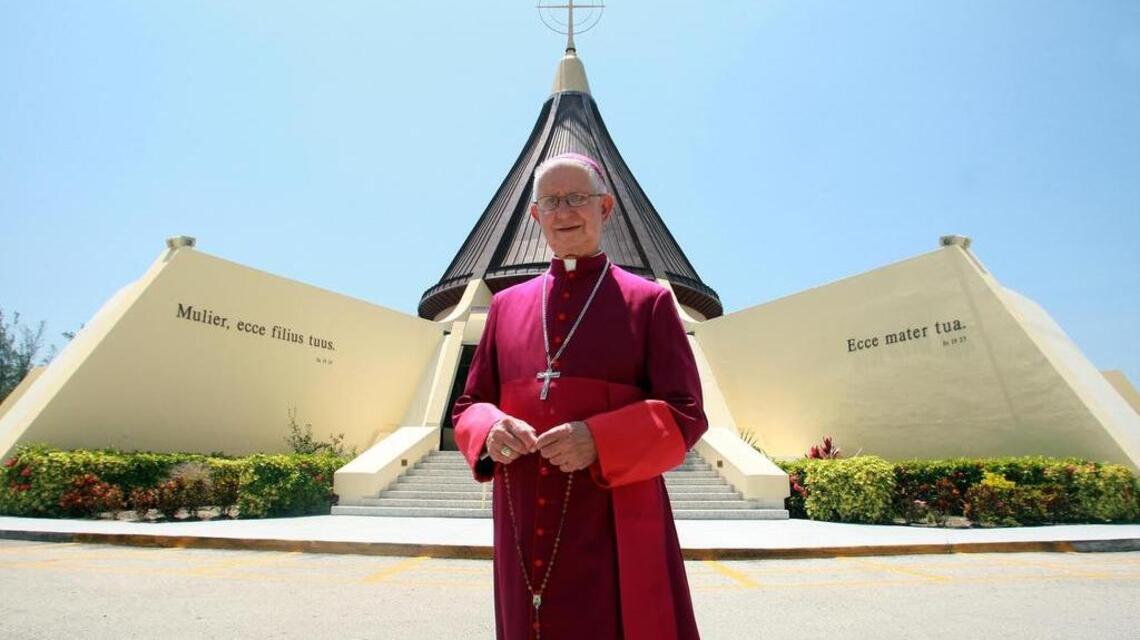Daniel Shoer Roth: la Ermita de la Caridad, una devoción viviente para Monseñor Román