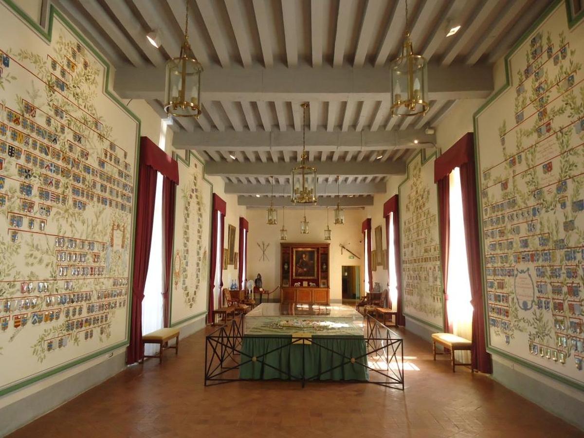 Gran sala del castillo de Bazoches.
