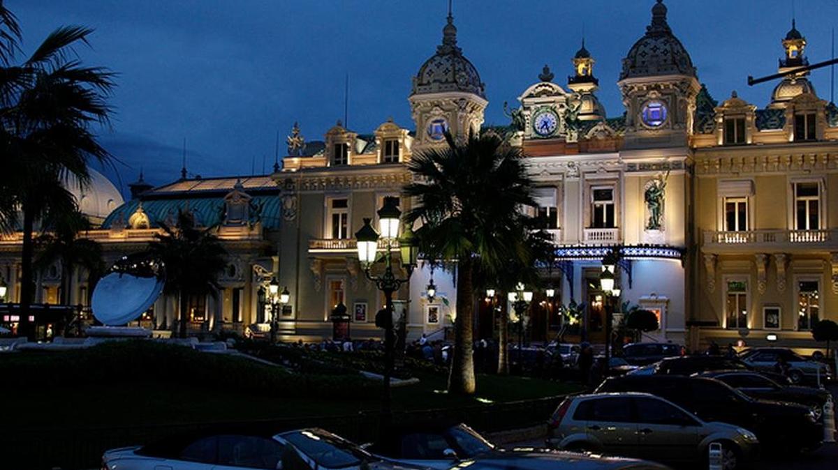 Mónaco es parada obligatoria en los ‘tours’ por la costa azul francesa.