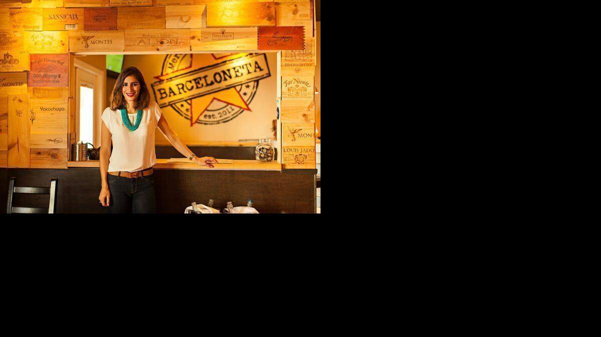 
Daniella Rezai, una de lass propietarias de Barceloneta, recorre “su Miami” en plan sibarita.
