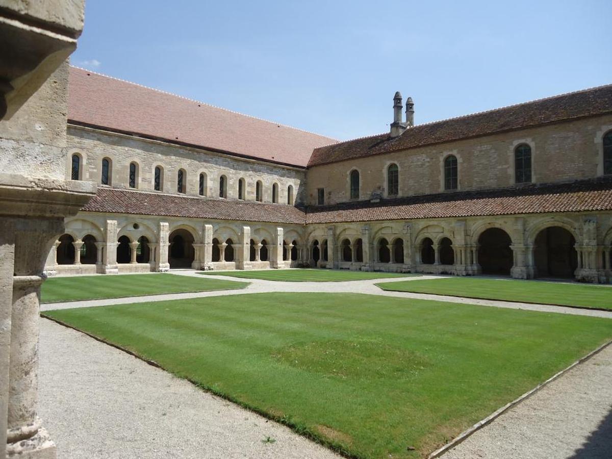 Claustro de la Abadía de Fontenay.