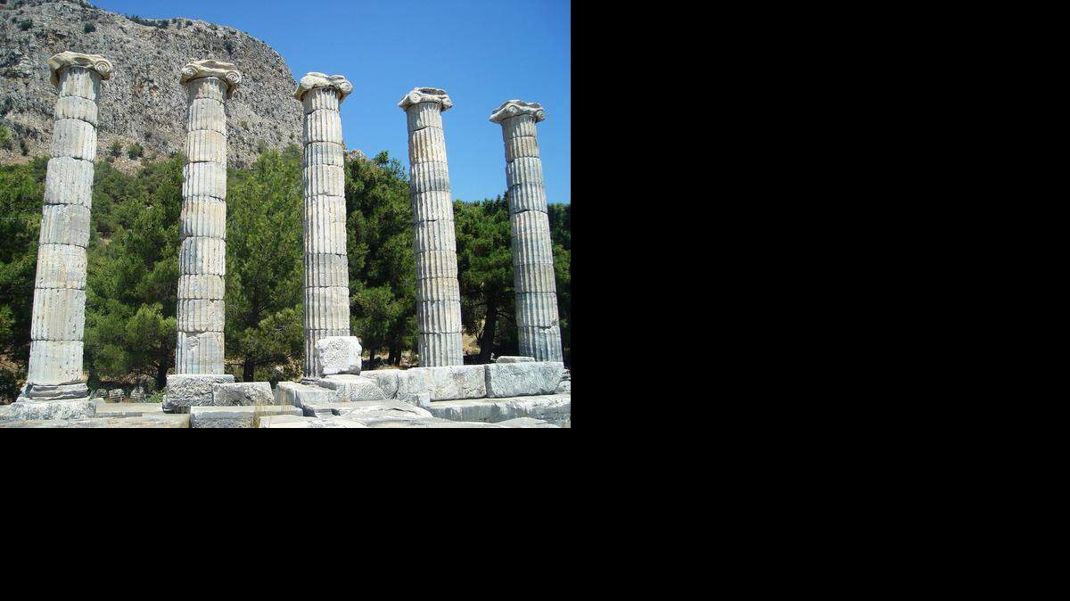 
Columnas del Templo de Atenea en Priene, Turquía.
