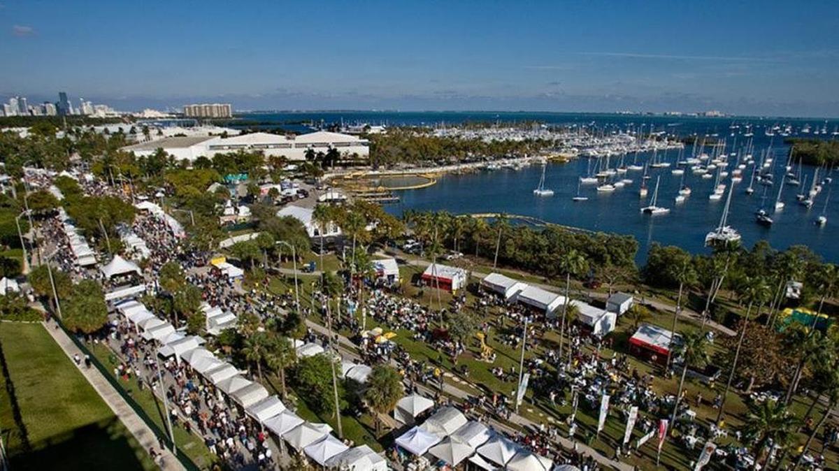 El Festival de Arte de Coconut Grove va desde el 17 al 19 de febrero a lo largo de McFarlane Road y South Bayshore Drive.