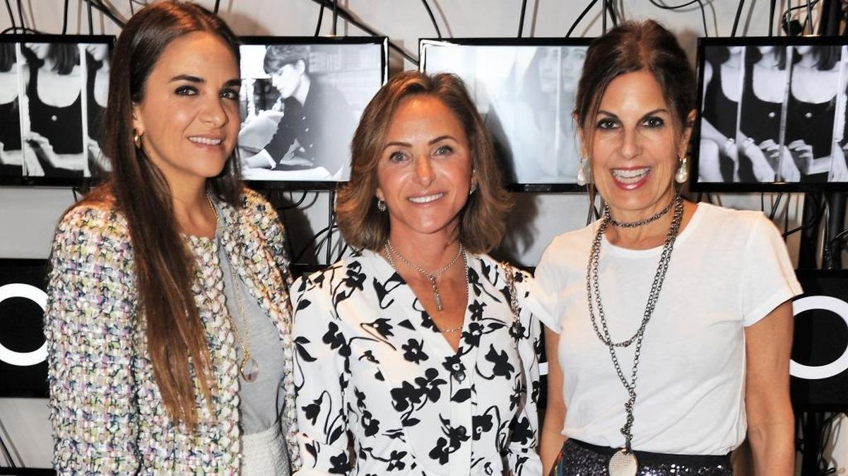 Las anfitrionas Laure Heriard Dubreuil, Monica Kalpakian y Lisa Heiden.