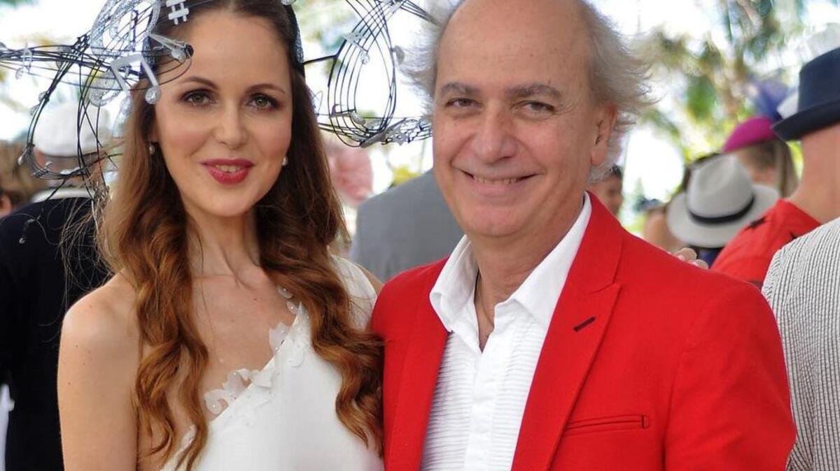 Athina Klioumi y el maestro de la Miami Symphony Orchestra Eduardo Marturet.