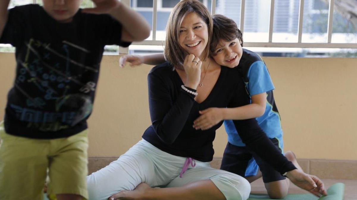 Establece, desde ahora, las bases de una buena comunicación con tus hijos; cuando los padres estamos atentos a todos sus sentimientos las cosas funcionan bien.