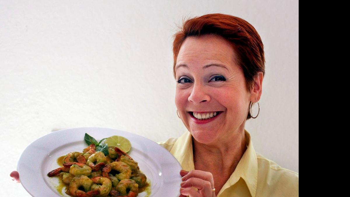 
Camarones con salsa de pimientos.
