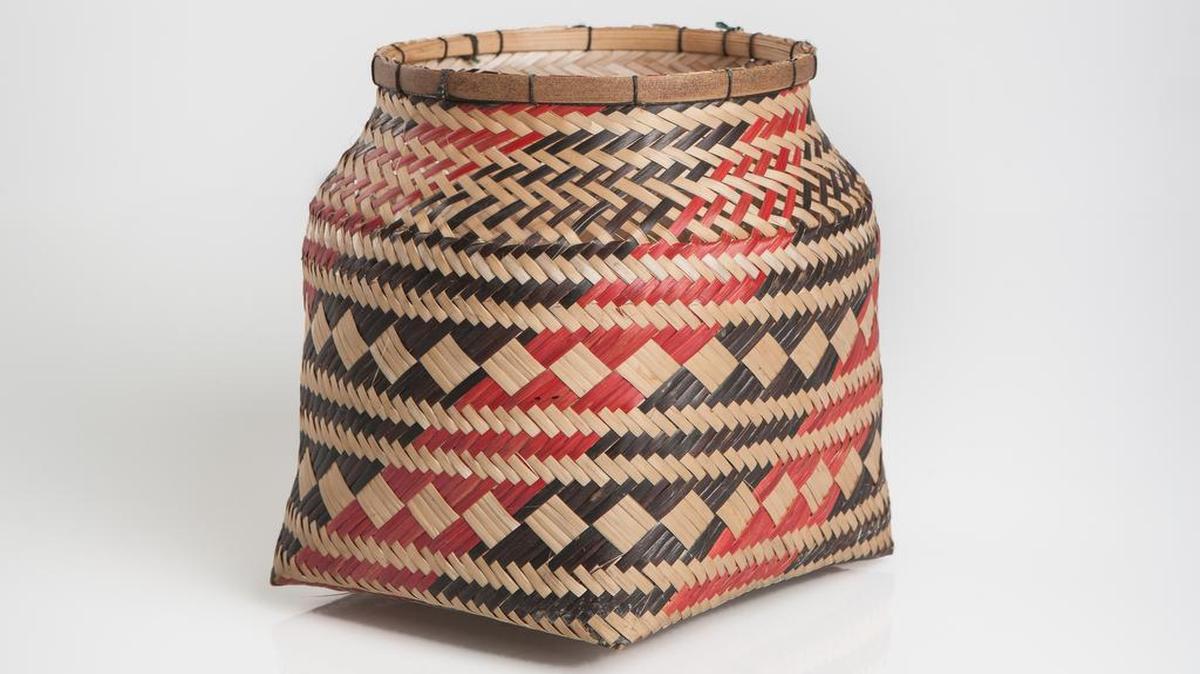 Una cesta Yanomaní Wii, realizada por diferentes etnias amazónicas de Venezuela desde hace más de 200 años.